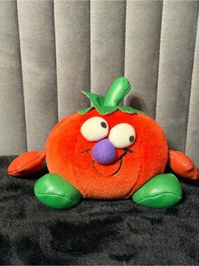 Vintage 1996 Toy Box Creations Ripe Tomato Vegetable Friends Plush Stuffed